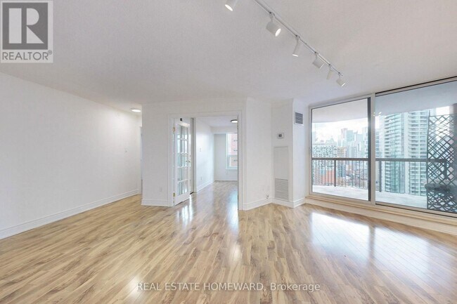 Building Photo - 77 Maitland Pl