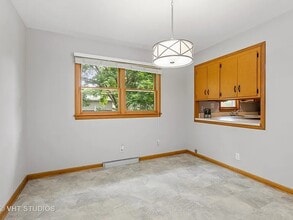Building Photo - 183 Peterson Pkwy