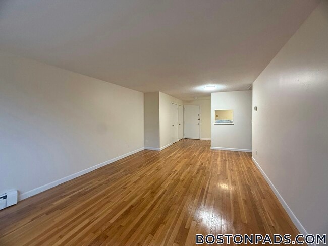 Foto del edificio - 66 Homer Ave