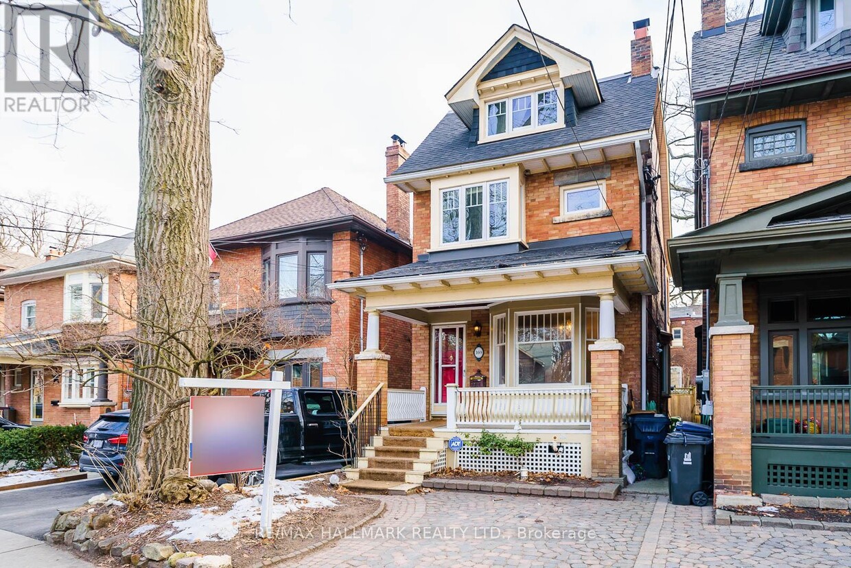 Primary Photo - 169 Balsam Ave