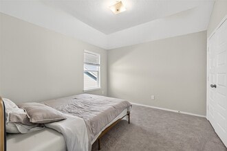 Building Photo - 1601 Darwin Cedar Dr