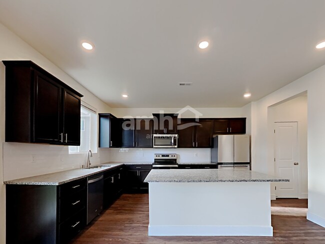 Foto del edificio - 1711 192nd St Ct E