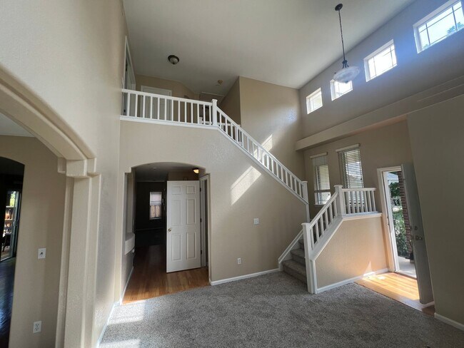 Foto del edificio - Stunning Home for Rent in Littleton - Lice...