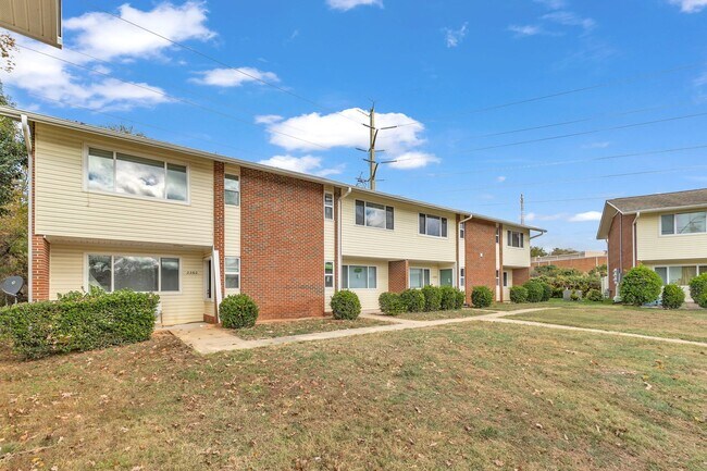 Foto del edificio - 2 Bedroom Walking Distance to NCSU!