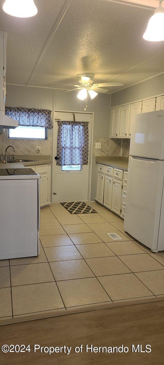 Building Photo - 7496 Highpoint Blvd