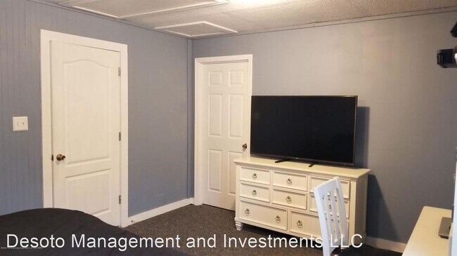 Foto del edificio - 4 br, 2 bath House - 766 Thunderbird S