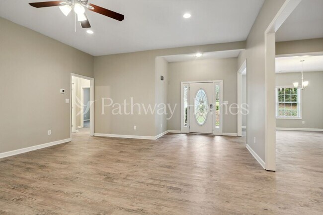 Foto del edificio - 7407 Woodruff Way