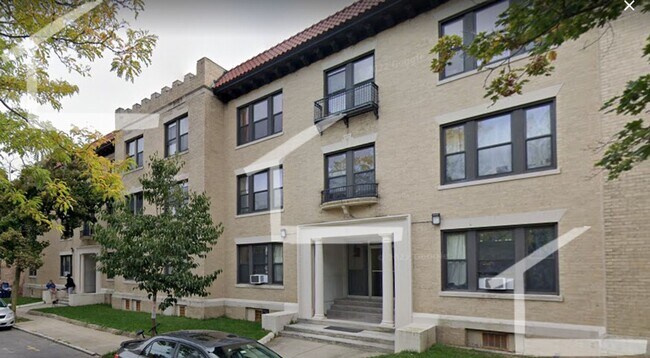 Foto del edificio - Fantastic Deal in Brighton; 4-Beds, 2-Baths Under 1K per Person