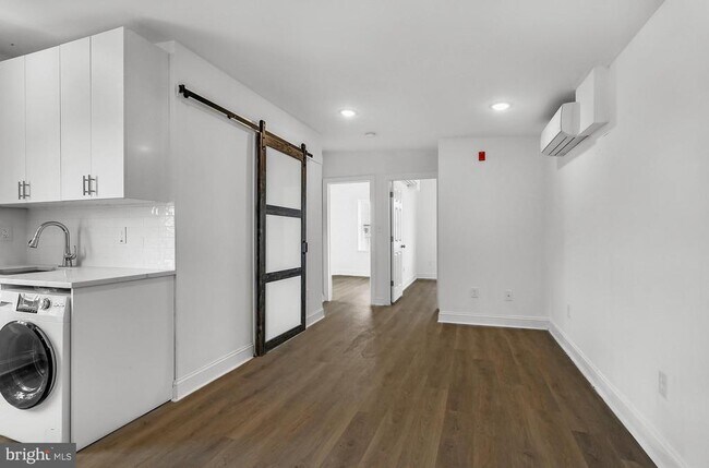 Foto del edificio - 2046 E Huntingdon St
