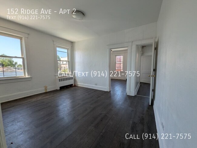 Foto del edificio - 152 Ridge Ave