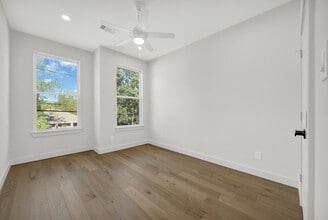 Building Photo - 3628 Lydia St