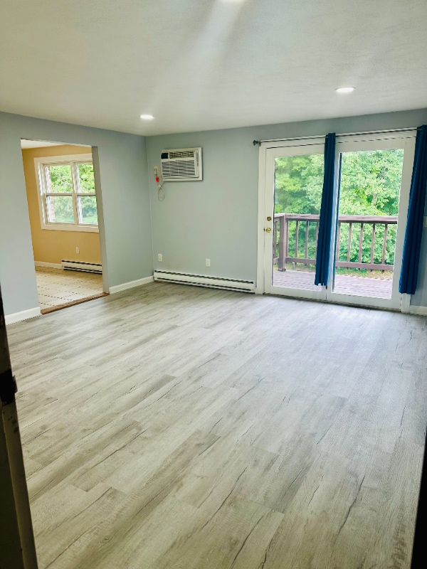 Building Photo - 8 Mayberry Dr