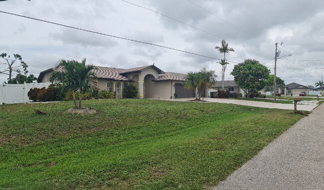 Foto del edificio - 1607 SW 18th St