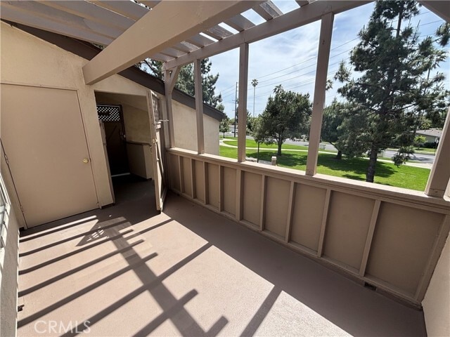 Building Photo - 1350 Cabrillo Park Dr