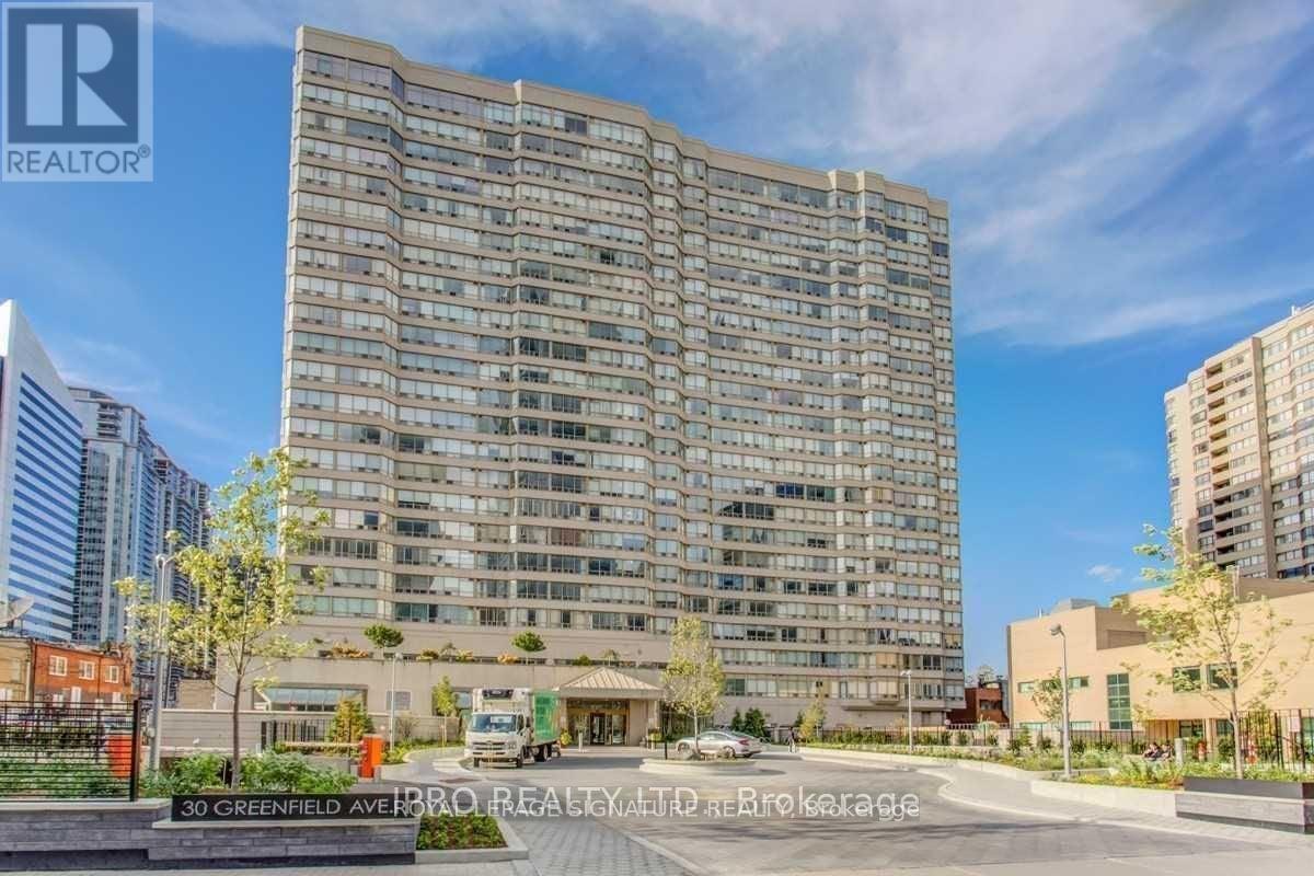 Photo principale - 30-630 Greenfield Ave