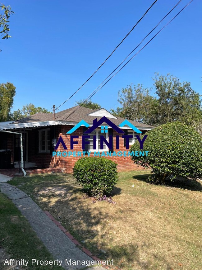 Building Photo - 4 br, 2 bath House - 3315 Carver Street Co...