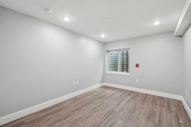 Photo - 707 W Cumberland St Apartment