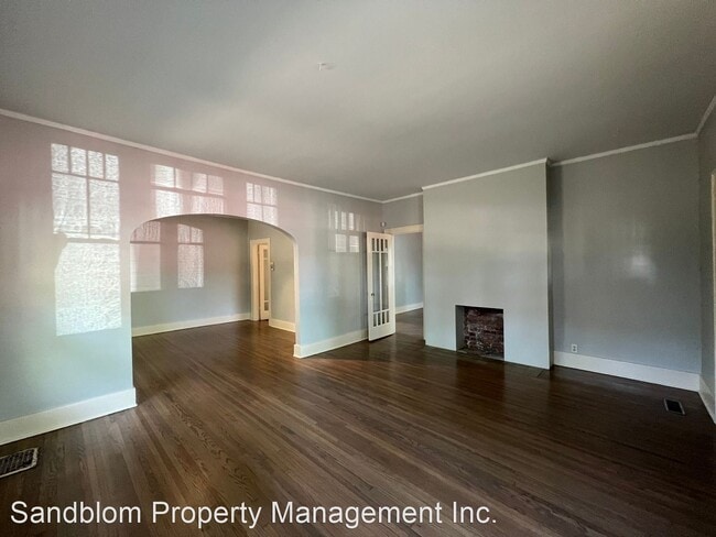 Building Photo - 2 br, 1 bath House - 1527 S. Trenton Ave