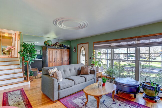 Foto del edificio - 3004 White Birch Ln