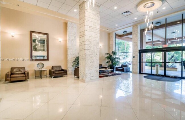 Foto del edificio - 290 174th St St