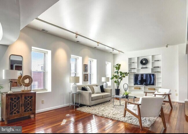 Foto del edificio - 2370 Champlain St NW