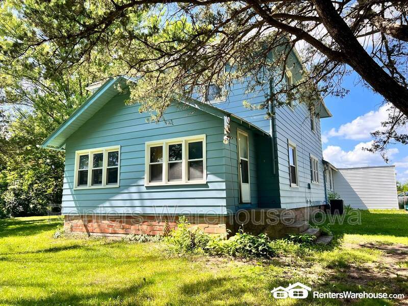 Primary Photo - 7617 Hoover St