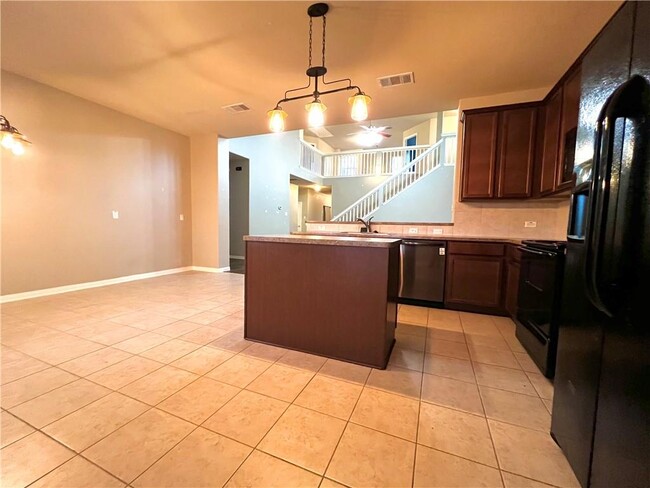 Building Photo - 107 Bufflehead Ln