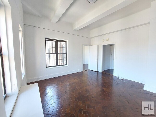 Foto del edificio - WEST 73 STREET