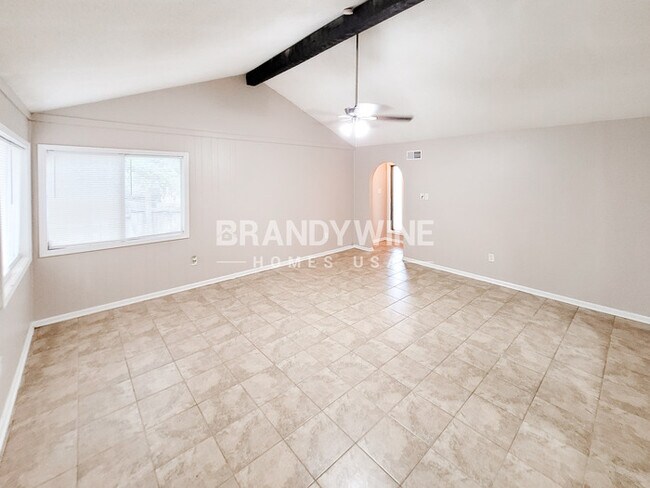 Building Photo - 3895 Houghton Cove