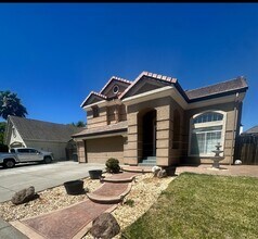 Building Photo - 4712 Brookside Cir