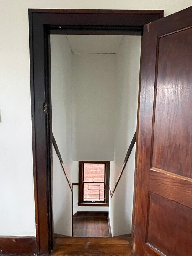 Foto del edificio - 646 Hague St