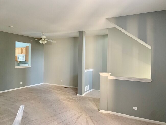 Foto del edificio - 929 Summit Creek Dr