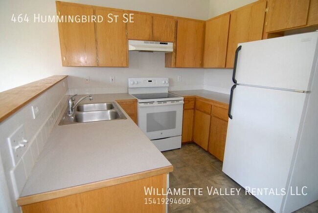 Building Photo - Nice duplex next to Timberlinn Park and Fa...
