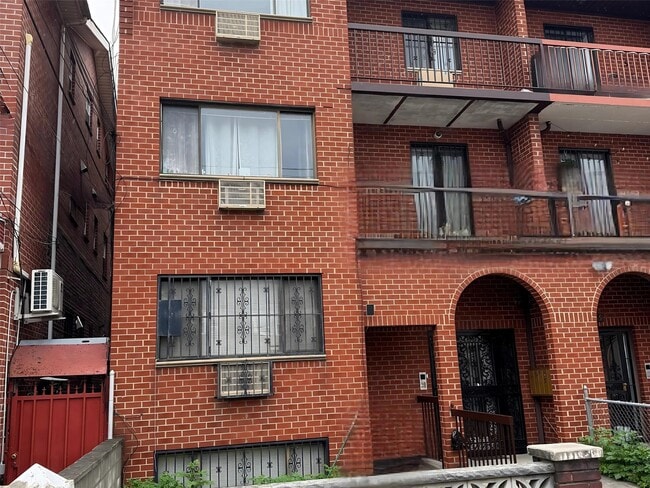 Building Photo - 56-07 84th St