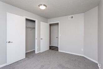 3BR, 2BA - 1,186 SF - Riverstone Apartments