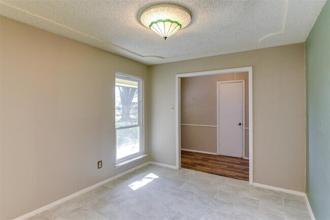 Building Photo - 5403 Firewood Dr