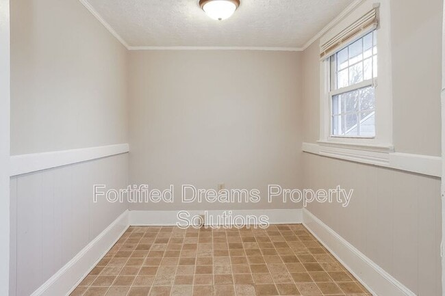 Building Photo - 2301 Konnoak View Dr