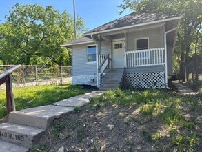 Building Photo - 4401 Wayne Ave