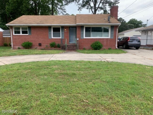 Building Photo - 3 br, 1.5 bath House - 707 Big Bethel Rd