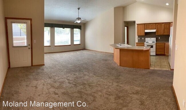 Foto del edificio - 3 br, 2 bath House - 18712 E. Augusta Ct.