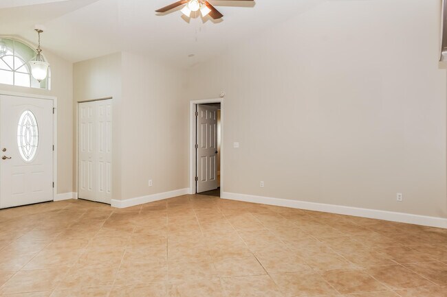 Building Photo - 107 Keystone Dr
