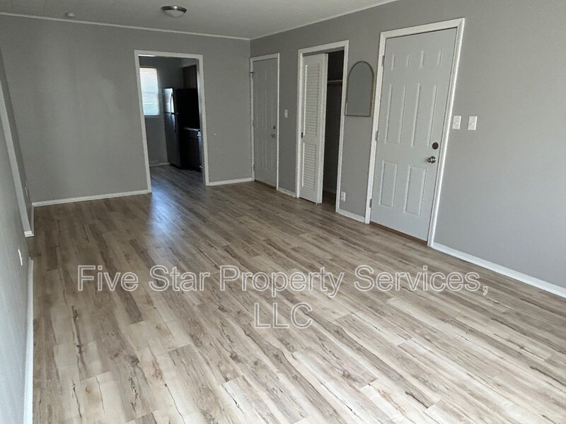 Foto principal - 629 W Washington St