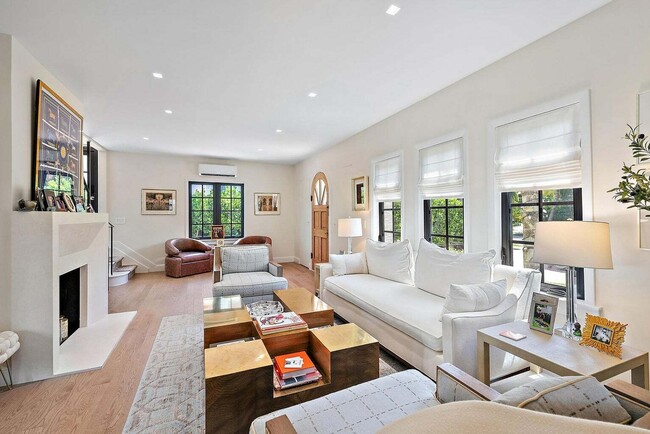 Foto del edificio - 3211 Washington Rd