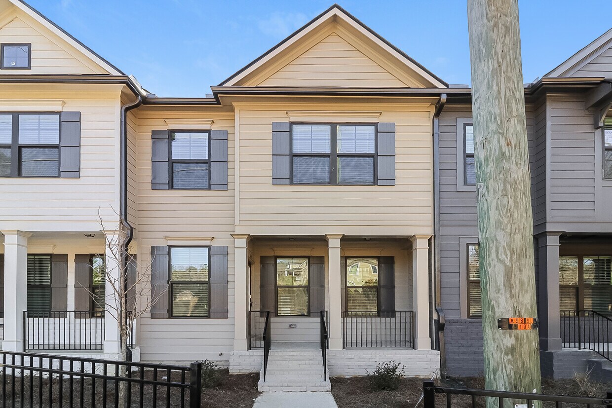 552 Elliston Place, Ball Ground, GA House Rental in Ball Ground, GA