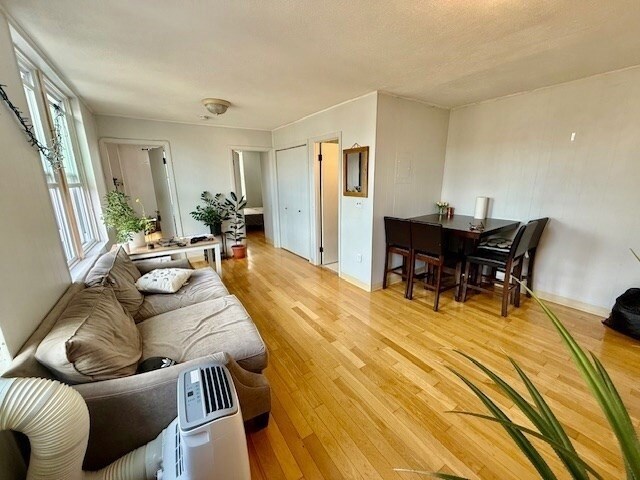 Photo - 1 Noyes Place Unit 8
