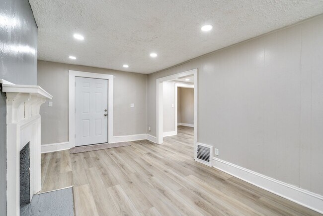 Foto del edificio - 920 Bloomfield Ave