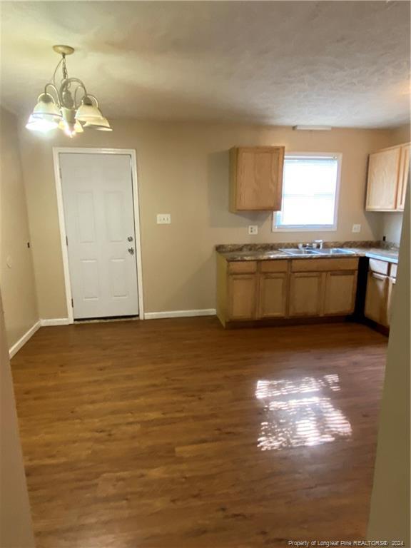 Building Photo - 1430 Tangora Ln