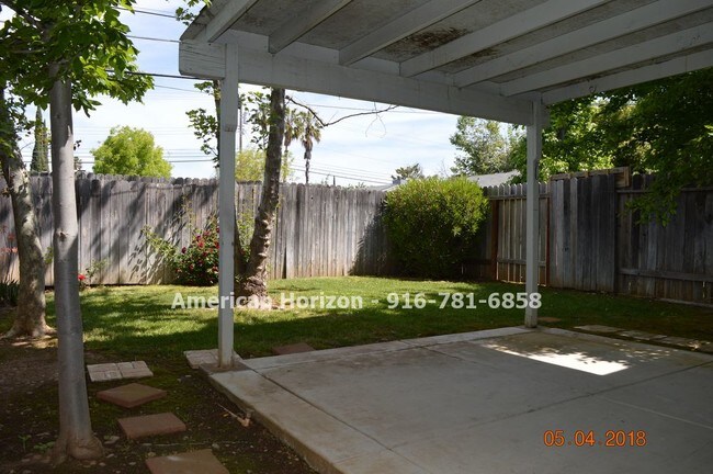 Foto del edificio - LEASED--Two Bedroom in Rancho Cordova