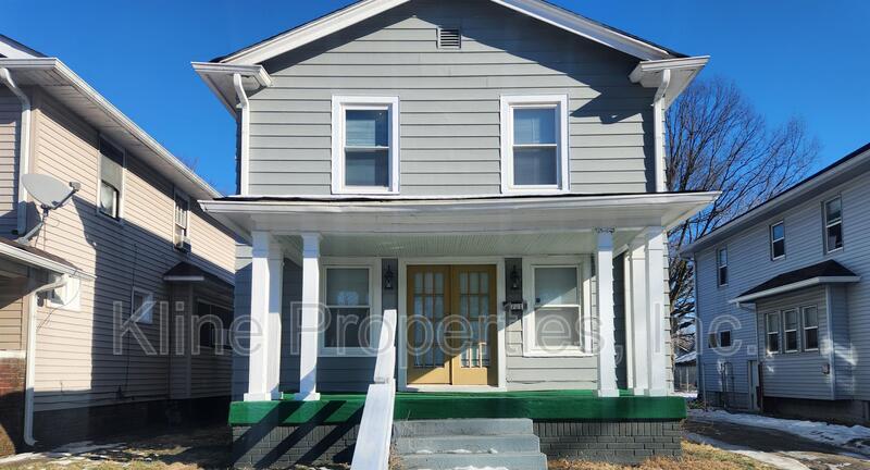 Primary Photo - 721 N Grant Ave