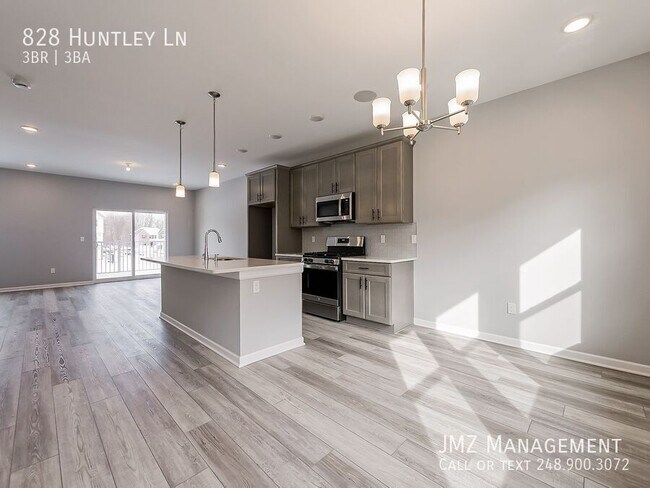 Foto del edificio - 828 Huntley Ln